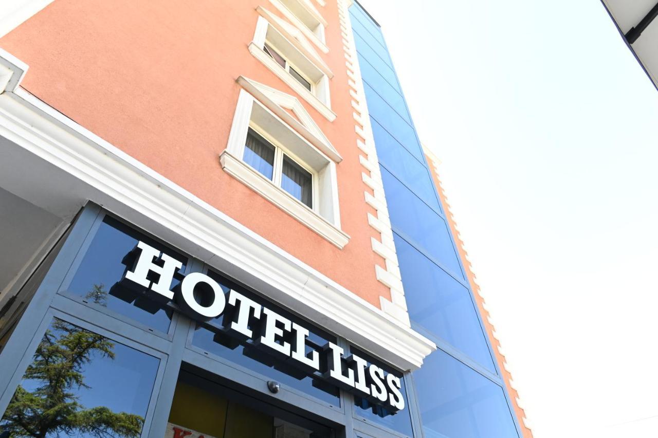 Hotel Liss Лежа Екстер'єр фото
