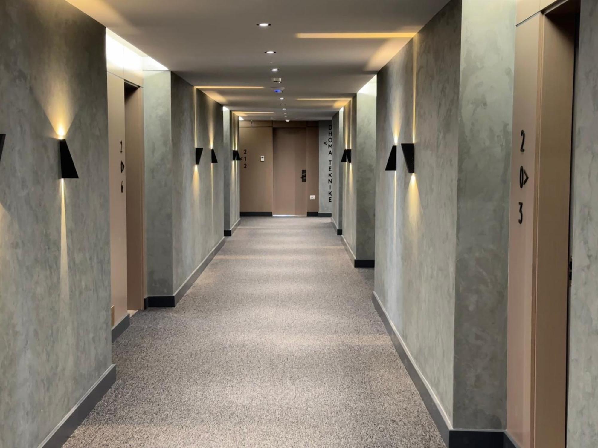 Hotel Liss Лежа Екстер'єр фото